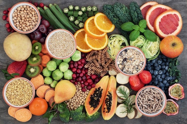 Voedingsstoffenrijke plantaardige voeding en ingrediënten voor honden